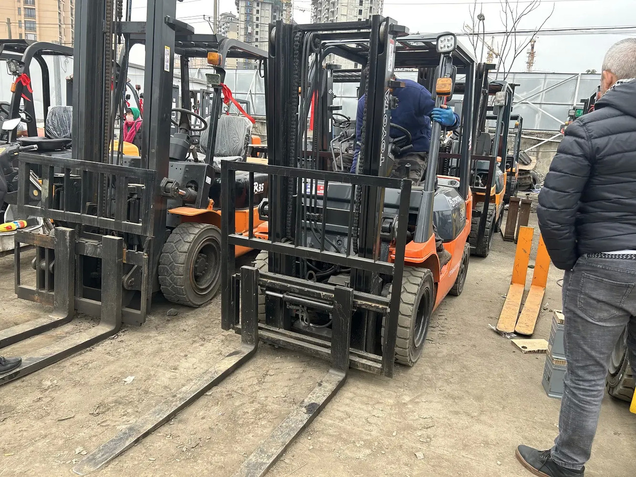 Made in Japan Used Toyota FD30 FD40 FD50 3 ton 4 ton 5 ton Small Diesel Forklift For Sale - Forklift: picture 3