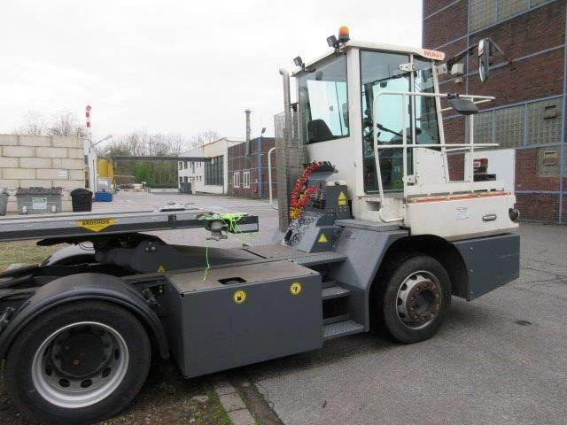 Mafi T230 - Terminal tractor: picture 1