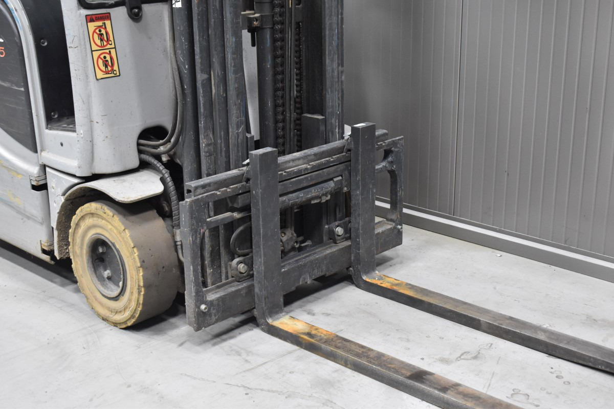 Electric forklift STILL RX 20-15: picture 6