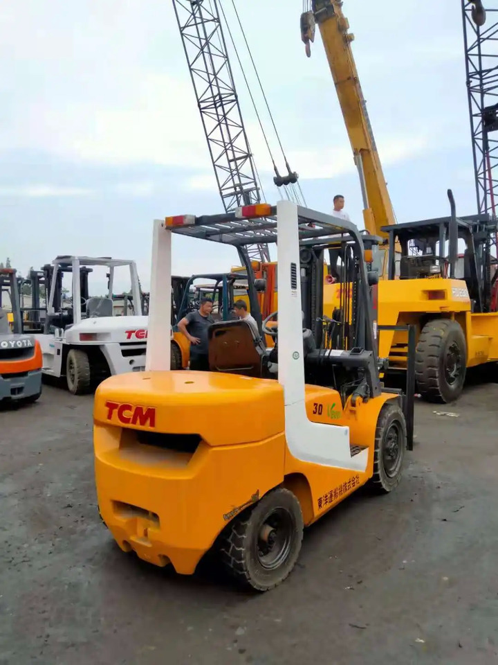 TCM forklift FD30 japan original used TCM 3 tons FD30 FD50 FD80 forklift used - Forklift: picture 5