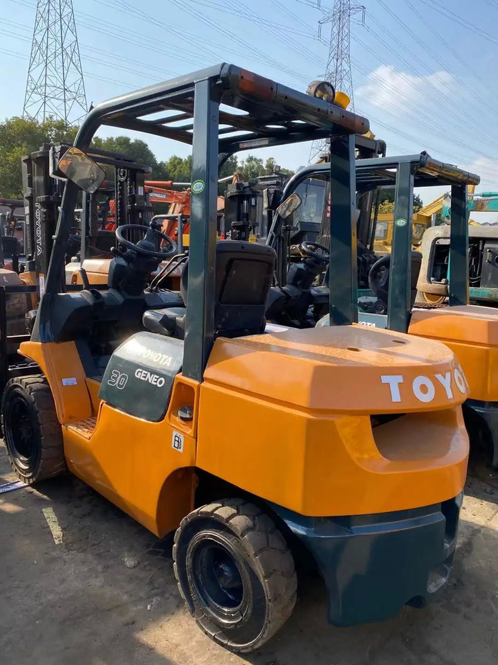 Toyota forklift used FD30 Toyota second hand forklift FD50 FD70 Komatsu TCM used forklift for sale - Forklift: picture 4