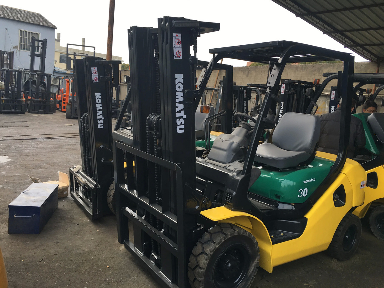Used Komatsu 3 ton Forklift Hydraulic Lifting Height FD30 Forklift for sale - Forklift: picture 3
