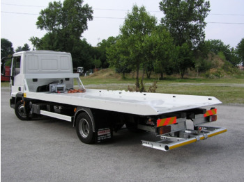 Tow truck IVECO EuroCargo 100E
