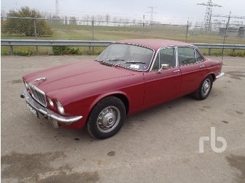 Jaguar XJ6 - Car