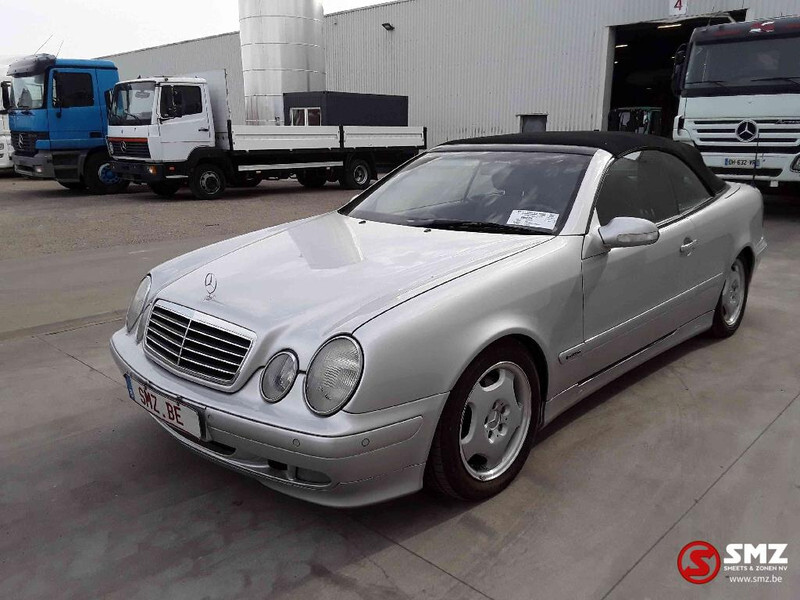 Mercedes-Benz CLK-Klasse 200 - Car: picture 3