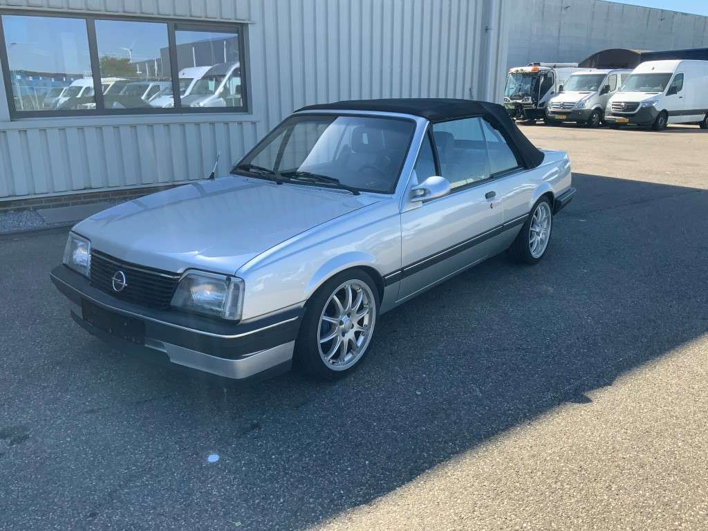 Car Opel Ascona 1.6 S Automaat Cabriolet Marge geen btw: picture 2