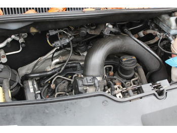 Car Volkswagen T5 Kombi 2.0 TDI (4 Motion, Standheizung): picture 3