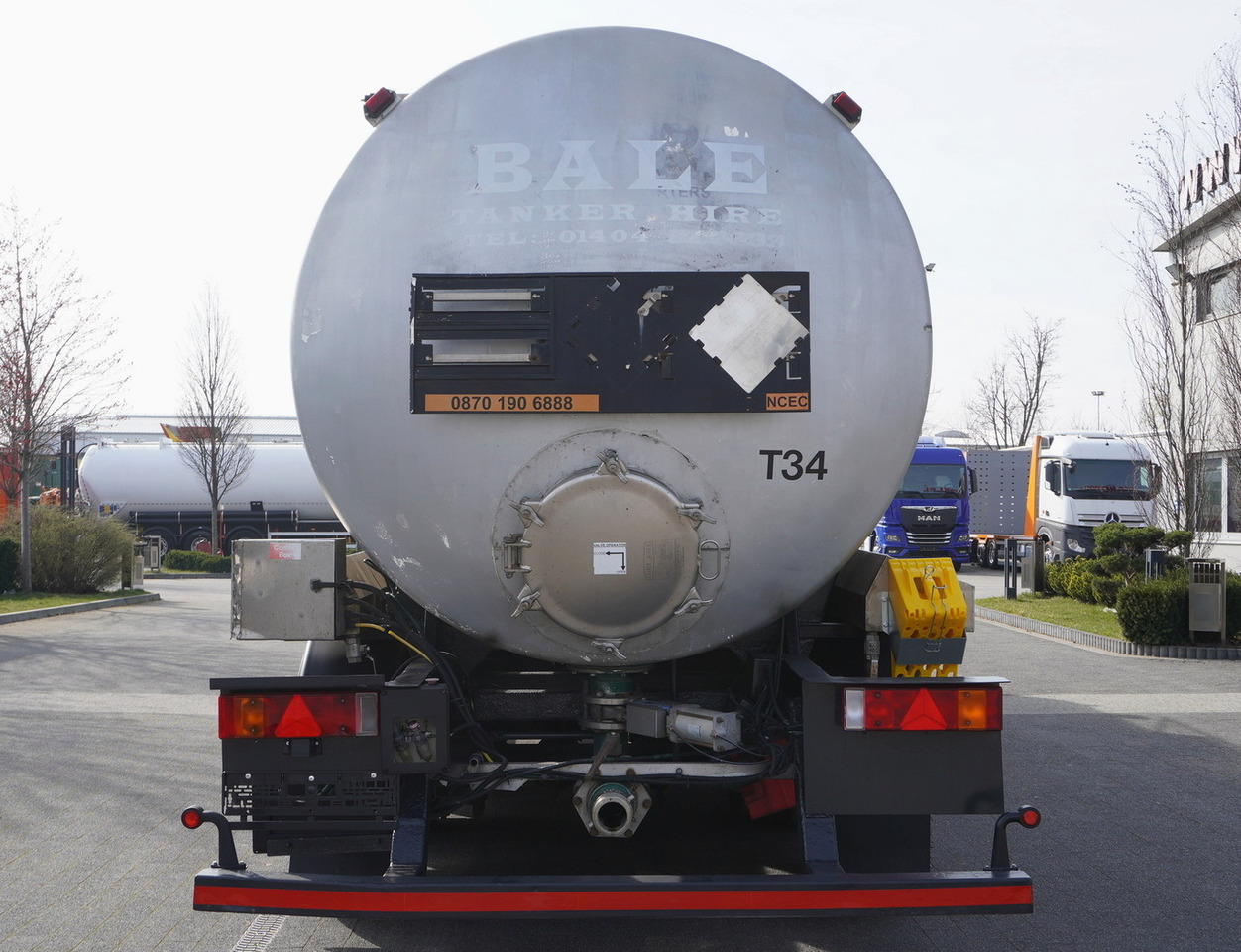 Bale TANK SEMI-TRAILER FOR LIQUID MATERIALS, BALE VTS 28000 3A - Tank semi-trailer: picture 5
