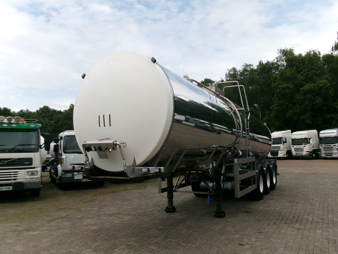 Crossland Food tank inox 30 m3 / 1 comp - Tank semi-trailer: picture 1
