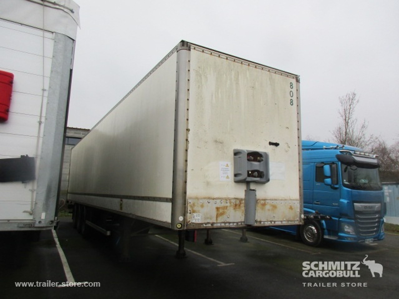 FRUEHAUF Dryfreight Standard - Closed box semi-trailer: picture 1