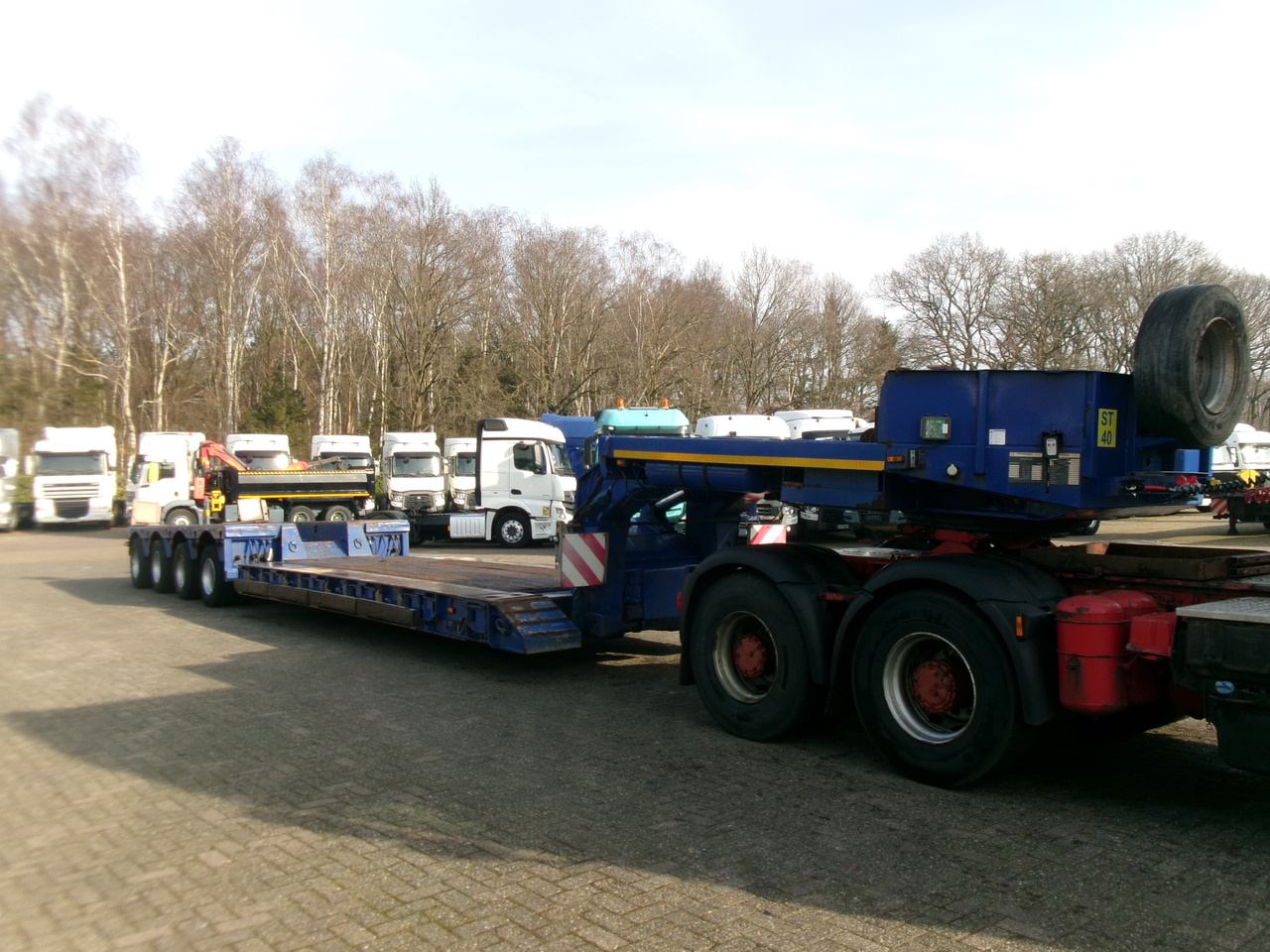 Faymonville 4-axle lowbed trailer 110t STBZ-4VA - Low loader semi-trailer: picture 4