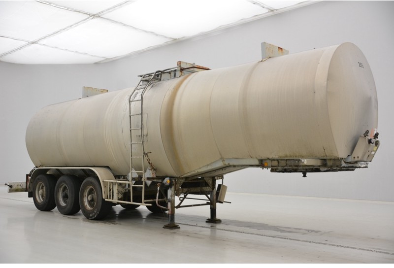 Fruehauf Bitumen tank trailer - Tank semi-trailer: picture 3