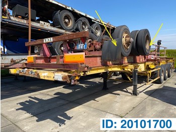 Container transporter/ Swap body semi-trailer Fruehauf Skelet 20-40 ft: picture 1