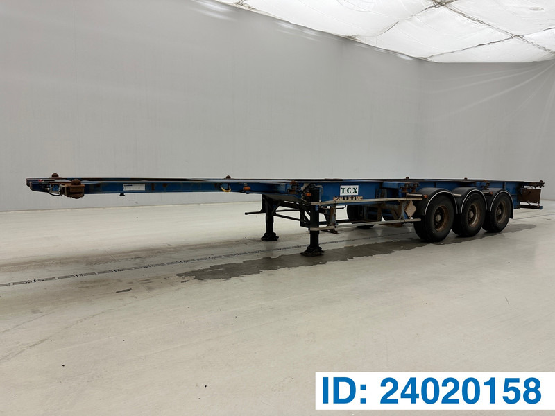 Fruehauf Skelet 2 x 20-30-40 ft - Container transporter/ Swap body semi-trailer: picture 1