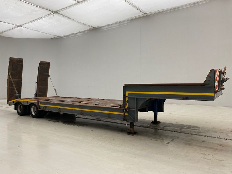 GHEYSEN & VERPOORT Low bed trailer - Low loader semi-trailer: picture 3