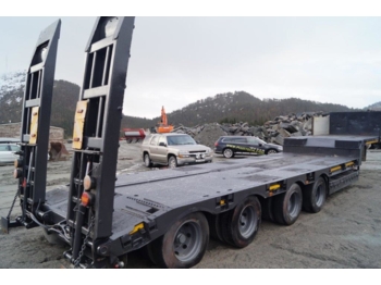 Low loader semi-trailer Istrail 4-akslet maskinsemi: picture 1