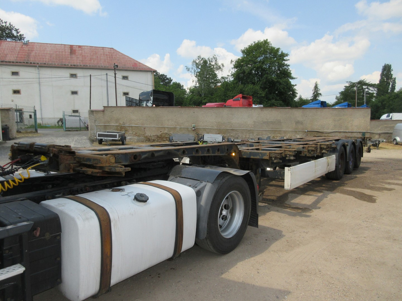 KRONE SD - Container transporter/ Swap body semi-trailer: picture 1