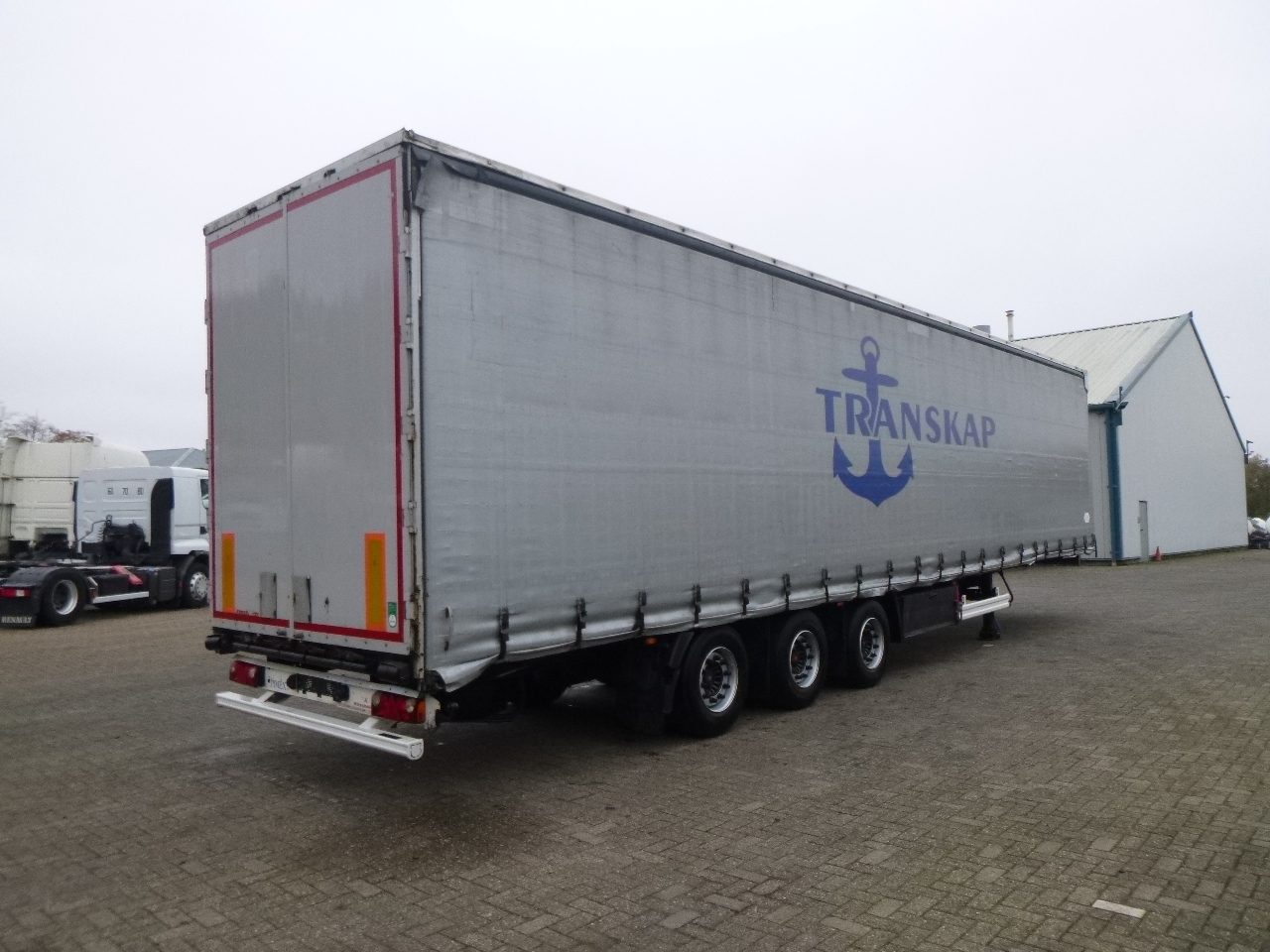 Kassbohrer Curtain side Mega trailer 98.5 m3 - Curtainsider semi-trailer: picture 4