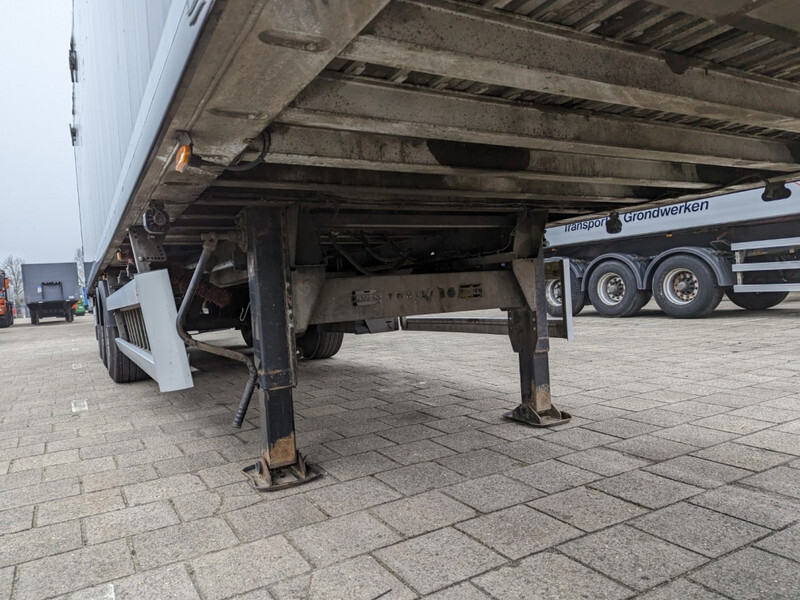 Walking floor semi-trailer Knapen Trailers K100 - WalkingFloor 92m³ - 10MM - Slijtplaten - Afstandbediening - Liftas (O1339): picture 11