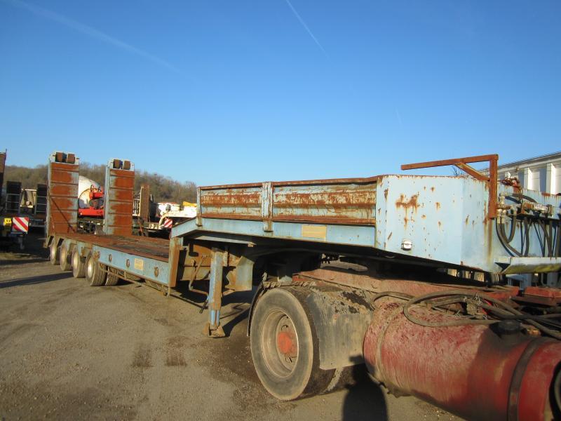 Louault  - Low loader semi-trailer: picture 2