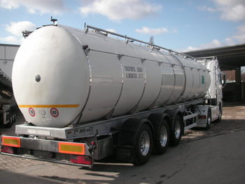 Tank semi-trailer for transportation of milk MENCI Santi 3 Kammer Isoliert: picture 1