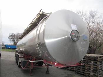 Tank semi-trailer Magyar Chemie isoliert: picture 1