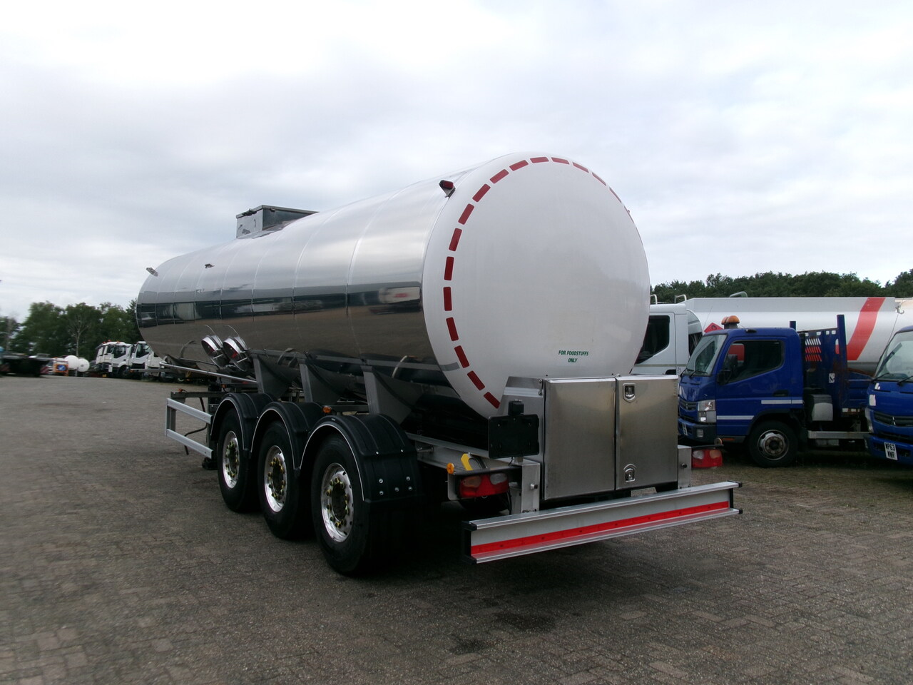 Maisonneuve Food tank inox 30 m3 / 1comp - Tank semi-trailer: picture 3