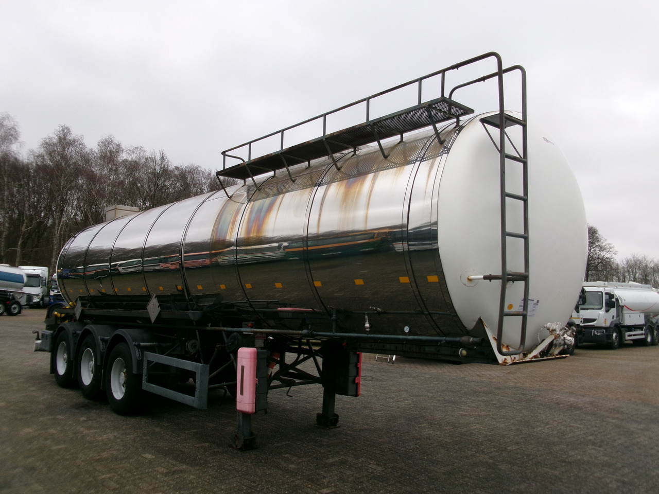 Metalovouga Bitumen / heavy oil tank inox 26.9 m3 / 1 comp - Tank semi-trailer: picture 2