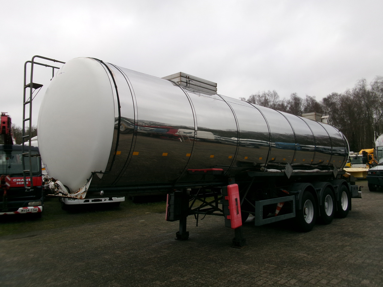 Metalovouga Bitumen / heavy oil tank inox 26.9 m3 / 1 comp - Tank semi-trailer: picture 1