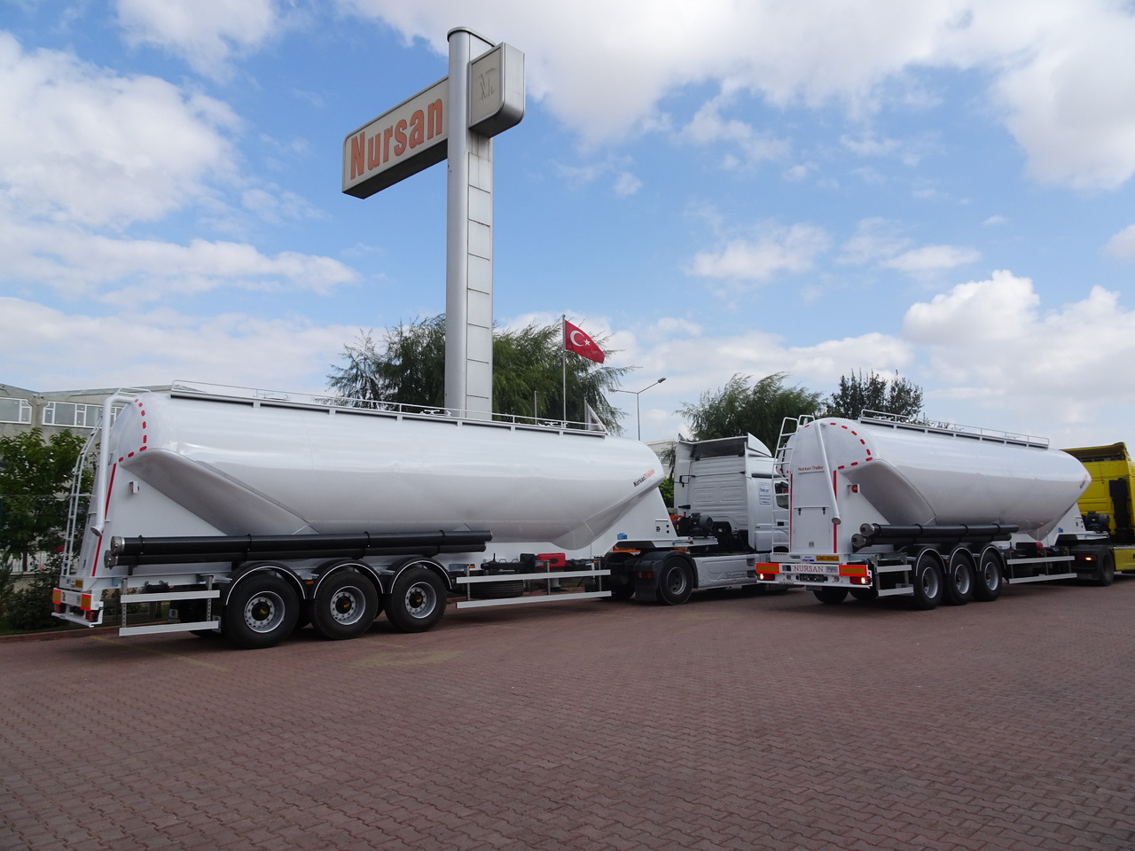 New Silo semi-trailer for transportation of cement NURSAN Steel W Type Silo: picture 12