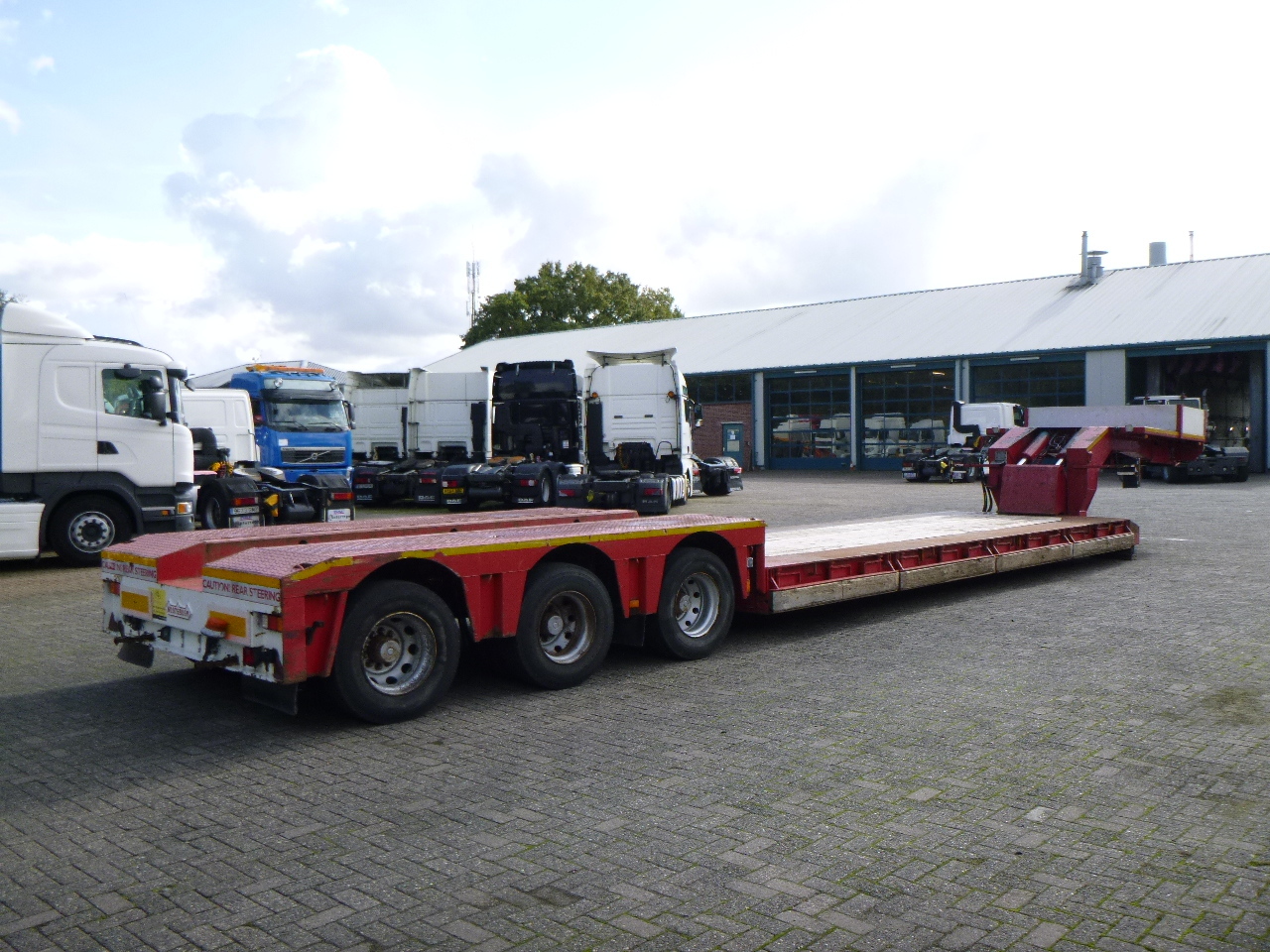 Low loader semi-trailer Nooteboom 3-axle lowbed trailer EURO-60-03 / 77 t: picture 6