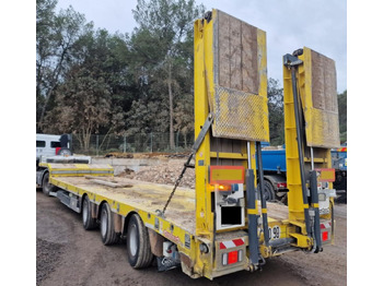 Nooteboom MCO - Low loader semi-trailer: picture 1
