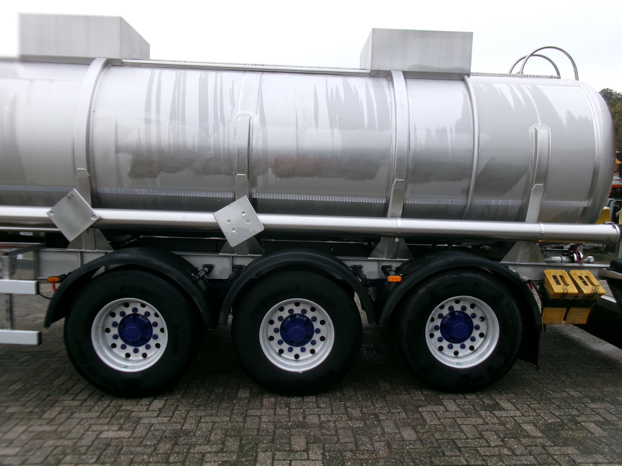 Parcisa Chemical tank inox L4BH 21.2 m3 / 1 comp + pump / ADR 24/02/24 - Tank semi-trailer: picture 5
