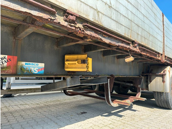 Low loader semi-trailer Schmidt Zorzi plateu auflieger / VIEL ROST: picture 5