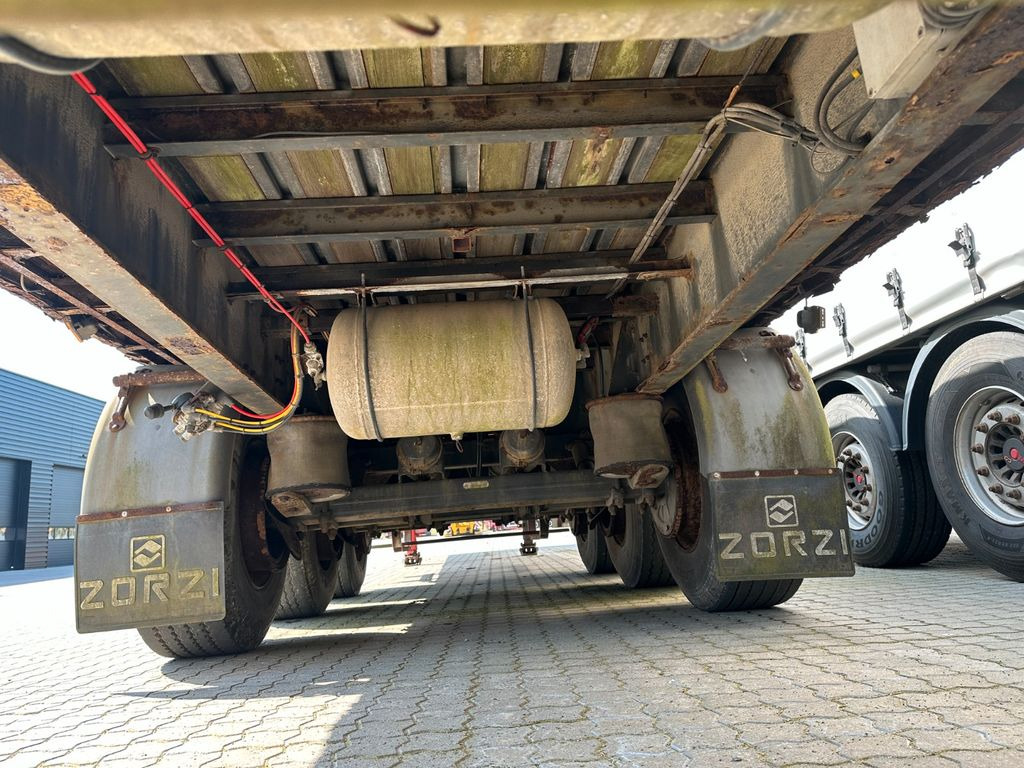 Low loader semi-trailer Schmidt Zorzi plateu auflieger / VIEL ROST: picture 9