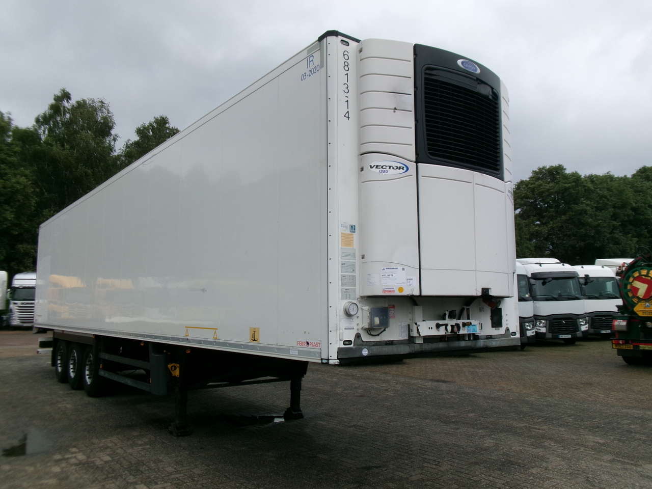 Schmitz Cargobull Frigo trailer + Carrier Vector 1350 - Refrigerator semi-trailer: picture 2