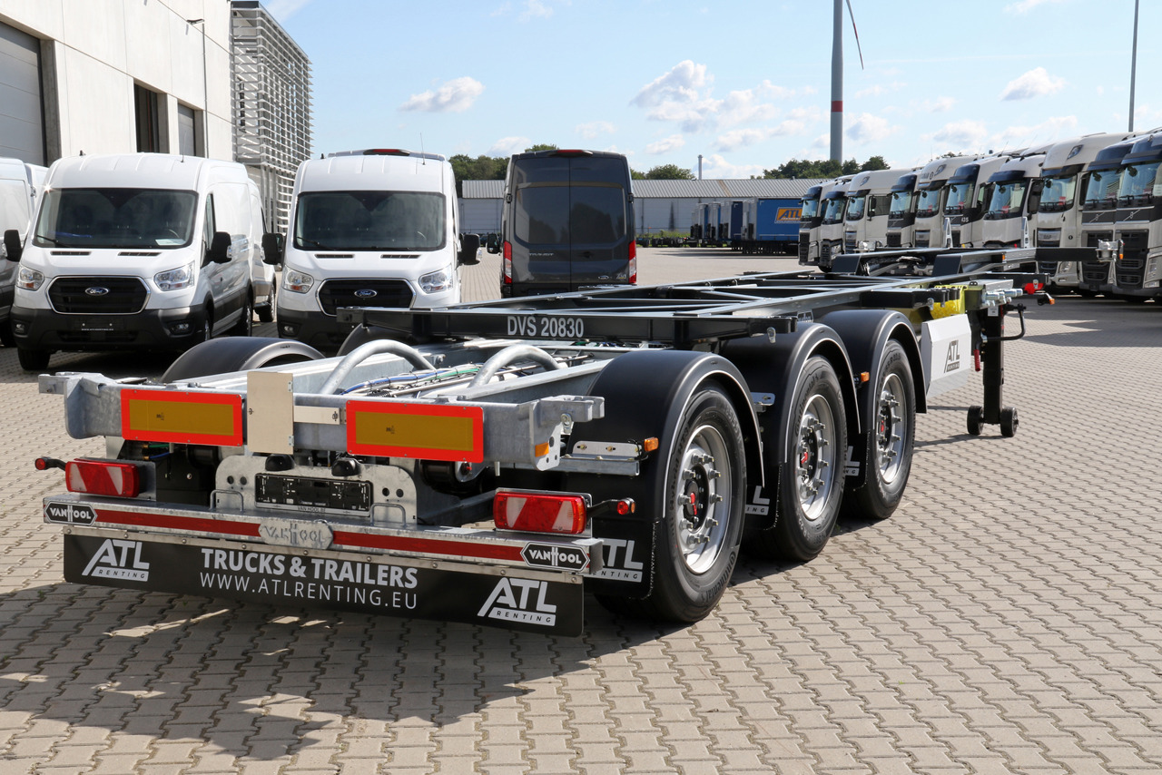 VAN HOOL Polyvalent Containerchassis type DVS - Container transporter/ Swap body semi-trailer: picture 1