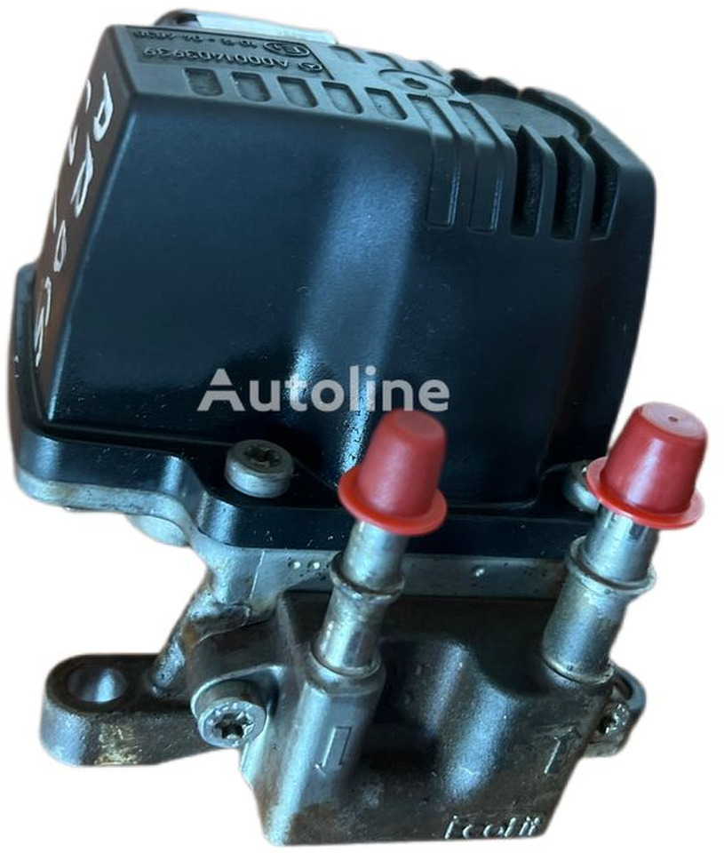 Spare parts for Truck Adblue Dosing Pump Valve Mercedes-Benz truck: picture 3