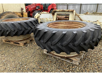 Alliance 20.8 R42 Med låse  - Wheel and tire package for Agricultural machinery: picture 1