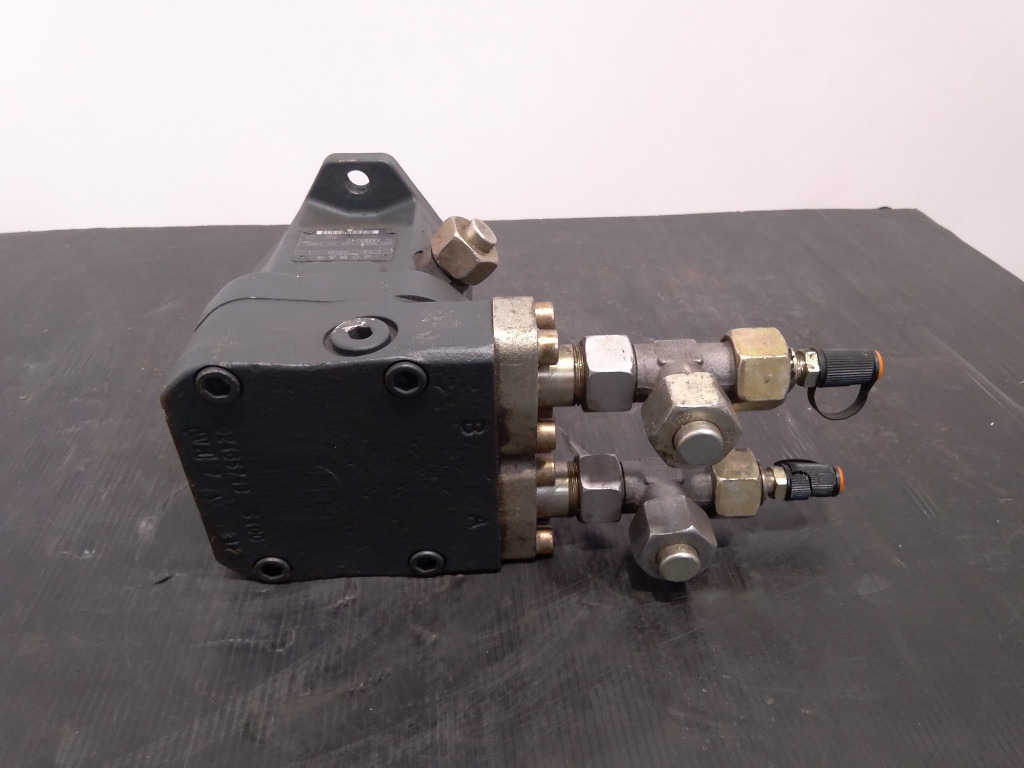 Bomag 05802664 - - Hydraulic motor for Construction machinery: picture 3