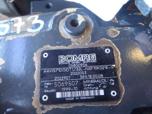 Bomag A4VG71DGDT1/32L-NSF10K021E-S - - Hydraulic pump for Construction machinery: picture 3