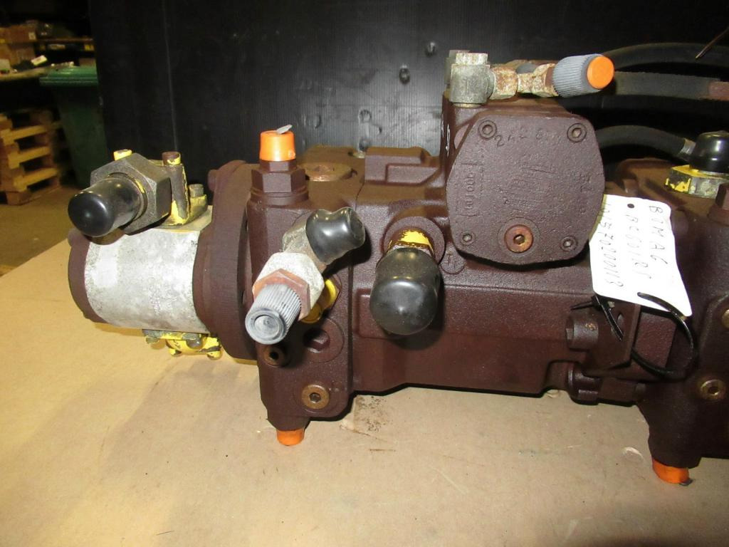 Bomag A4VG71DGDT1/32L-XSF10K021E-S - - Hydraulic pump for Construction machinery: picture 1