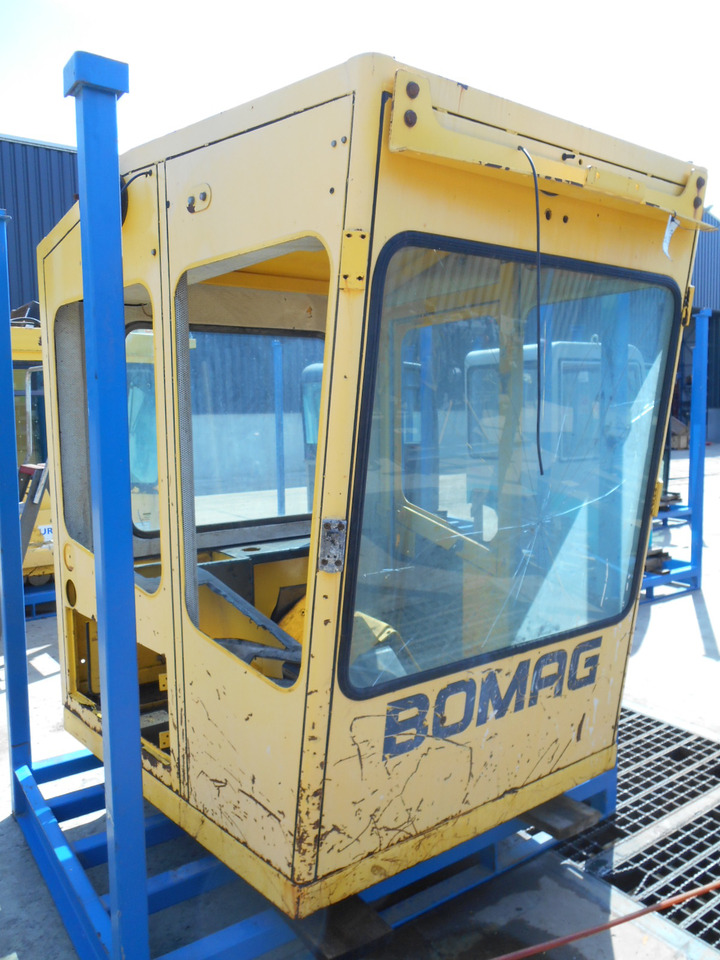 Bomag BC771RB - - Cab for Construction machinery: picture 2