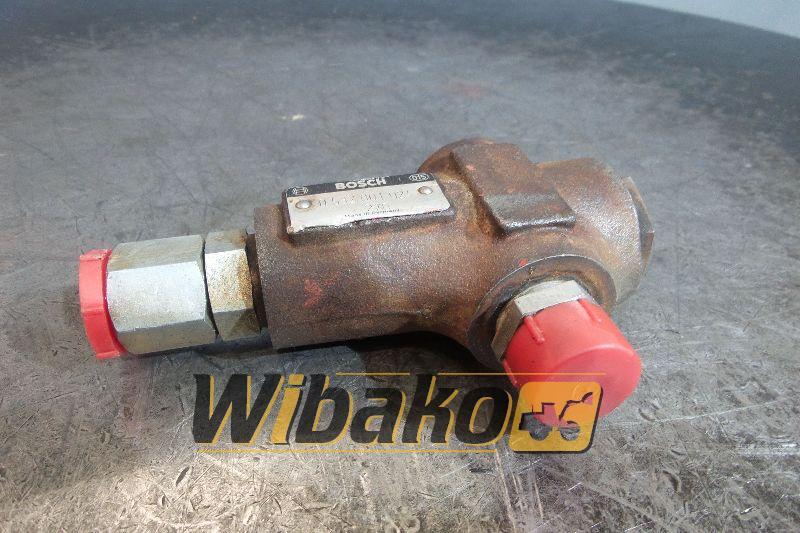 Bosch 0532001024270 - Hydraulic valve for Construction machinery: picture 1