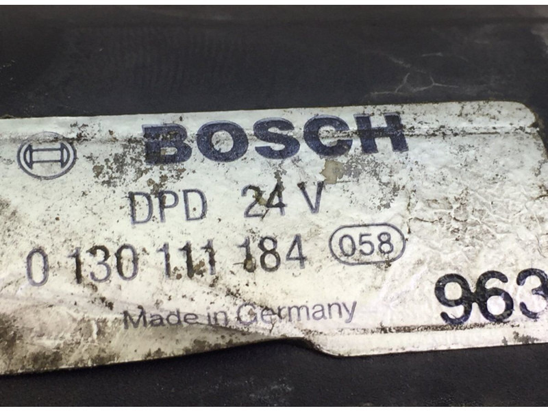 Bosch 4-series 94 (01.95-12.04) - Blower motor: picture 4