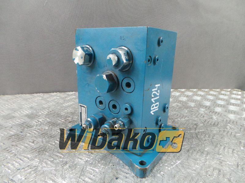 Bosch AGEV5-33530-AA/G24N9K4M 0813500001 - Hydraulic valve for Construction machinery: picture 1