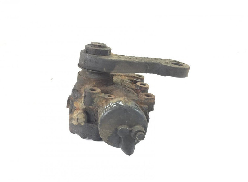 Bova Synergy SDD141 (01.04-) - Steering gear: picture 3