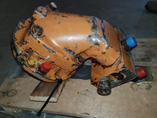 Case - Hydraulic pump for Excavator: picture 1