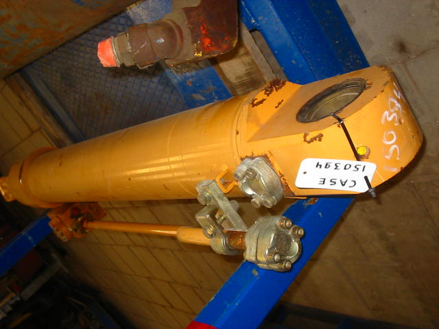Case  - Hydraulic cylinder for Construction machinery: picture 1