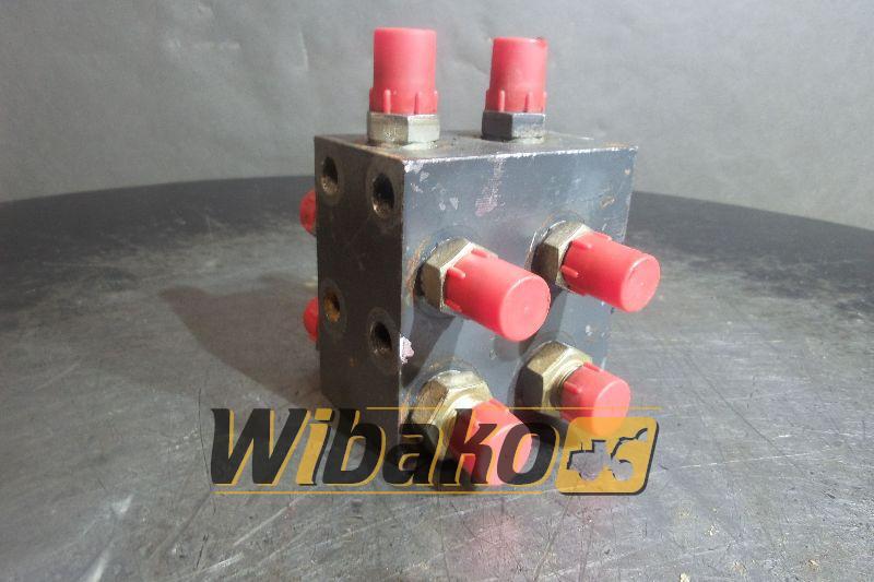 Case CX330 - Hydraulic valve for Construction machinery: picture 1